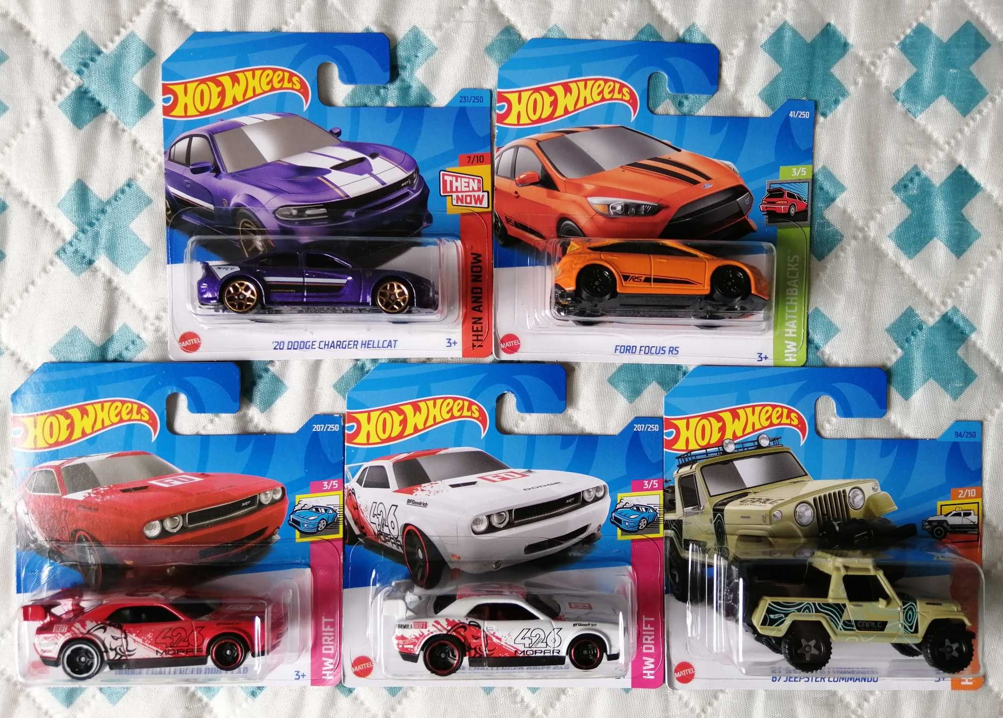 Hot wheels Novos