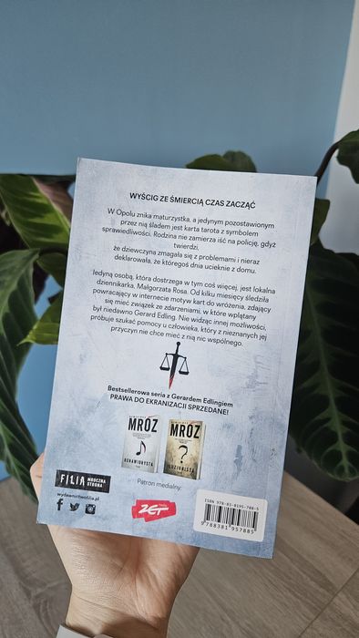 Książka Ekstremista Remigiusz Mróz