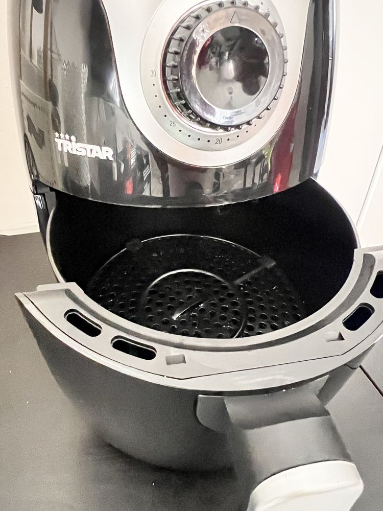 Airfryer Tristar como nova
