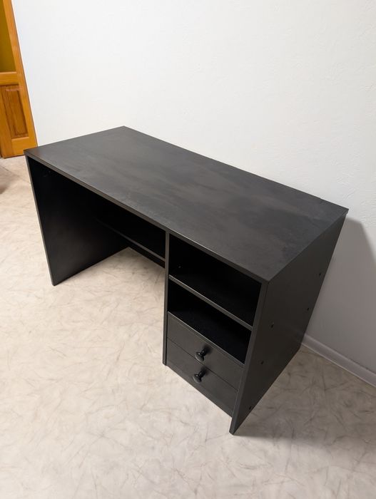 Продам письмовий стіл