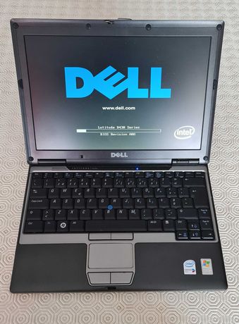 Computador portátil Dell Latitude D430