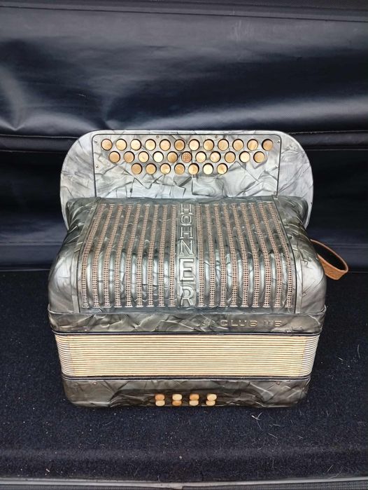 Concertina hohner club llB