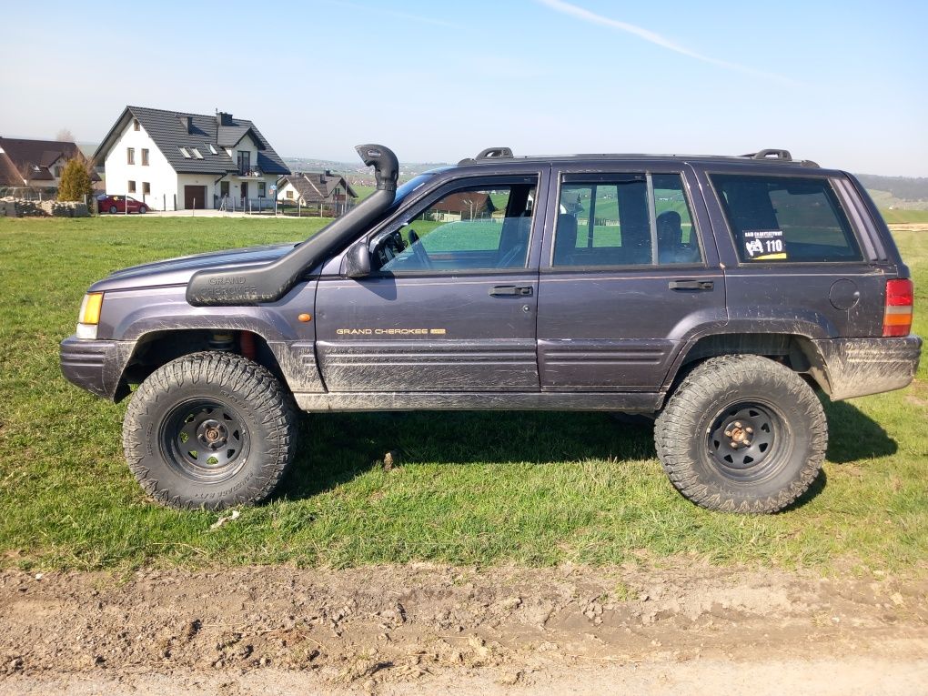 Sprzedam Jeep ZJ 5.2!