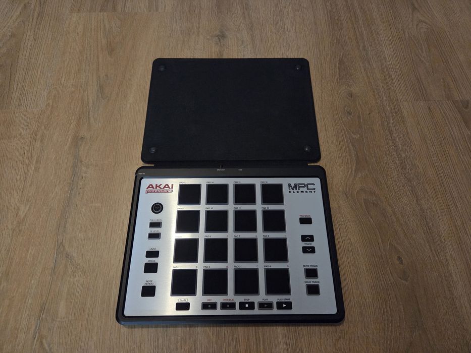 Kontroler MIDI AKAI MPC Element