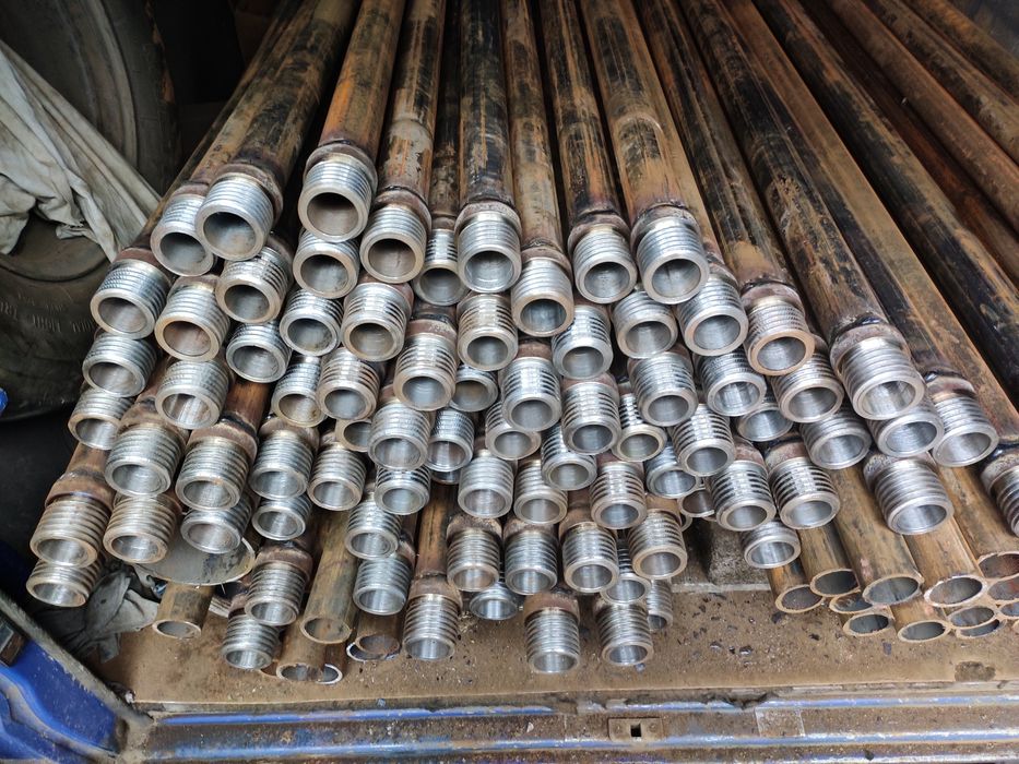 Буровая штанга. Длина 2.10 м.