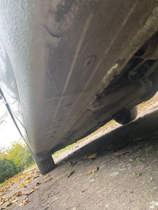 Продам свій автомобіль лансер 9