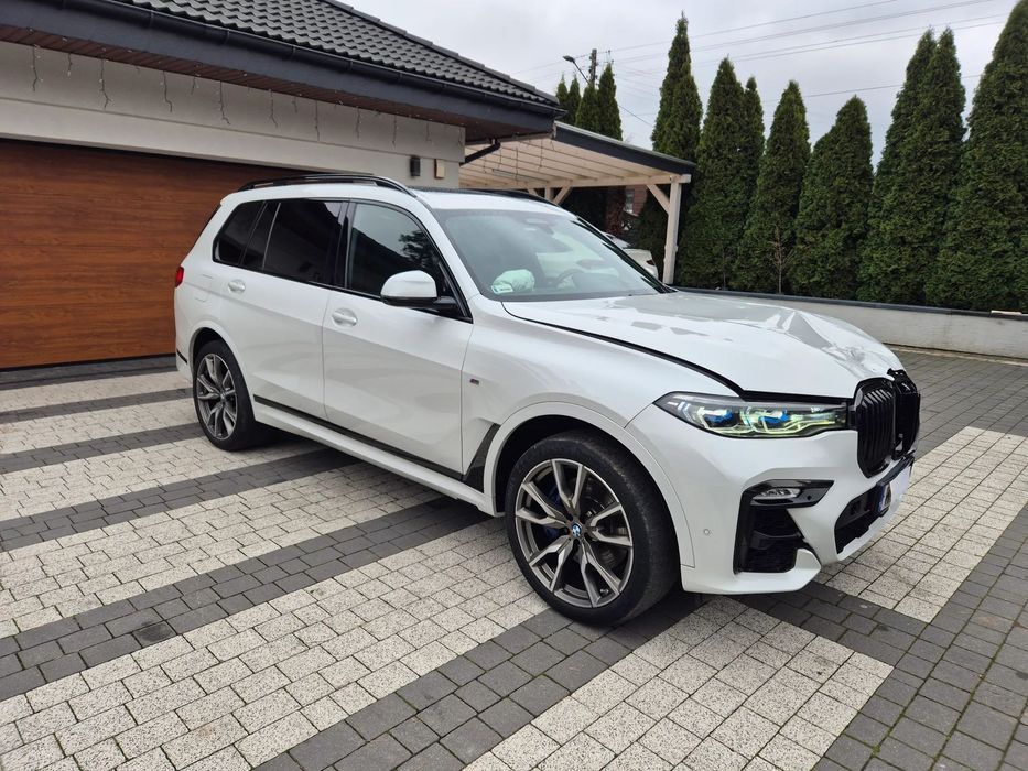 BMW X7 Salon ,M50D ,7osób, TV+Monitory. Bowers, total -Full M Perła alu22