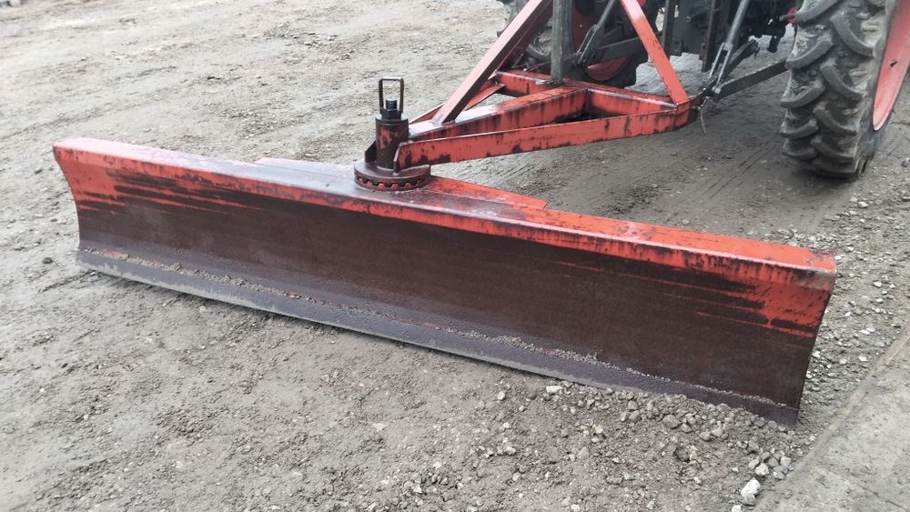Pług do sniegu równiarka niwelator terenu zagonowy obrotowy włóka