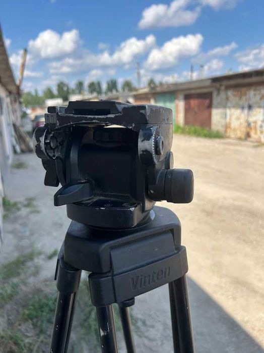 Профессиональный штатив Vinten v4018-2004