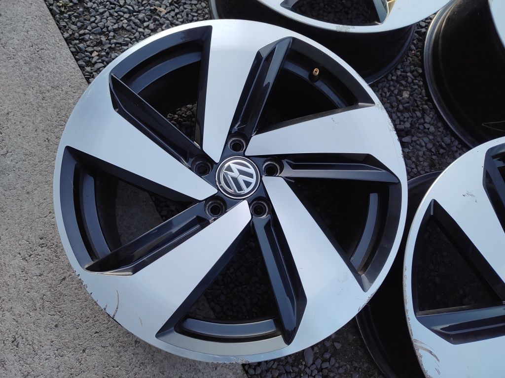Felgi VW 5x112 R18  Golf GTI R GTD 7 7,5  Oryginalne