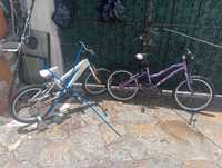 Bicicletas, criança e adulto