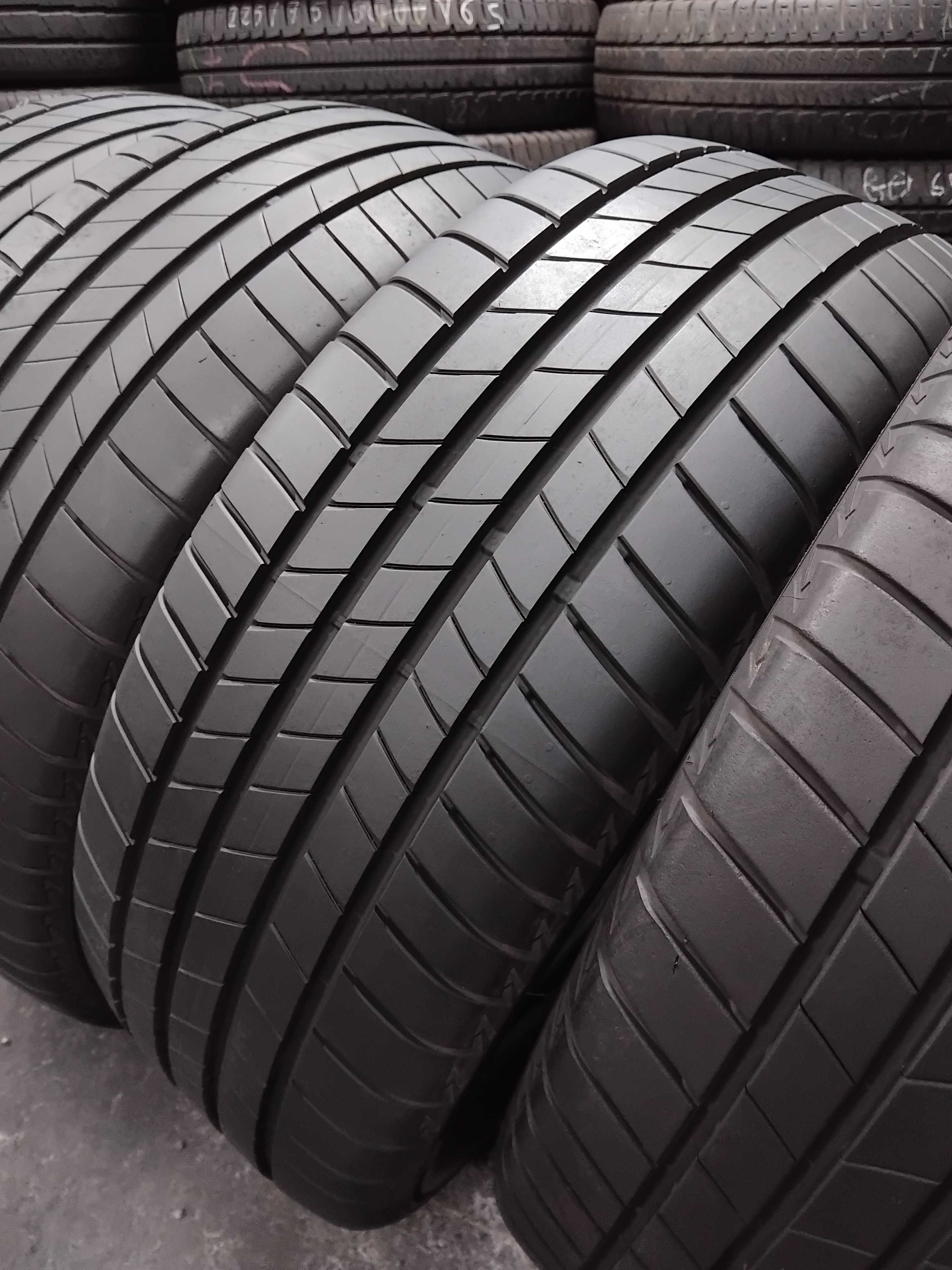 Шини бу 235/55 R17 Bridgestone Turanza T005 Комплект Літо