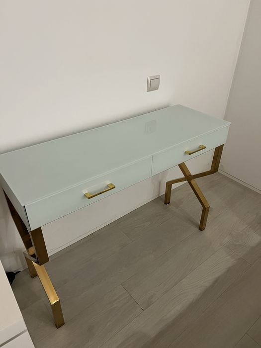 Consola de entrada da best design