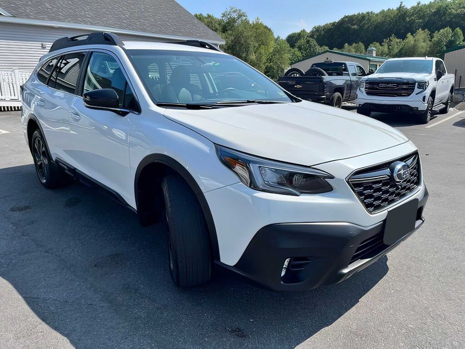 Subaru Outback      2022
