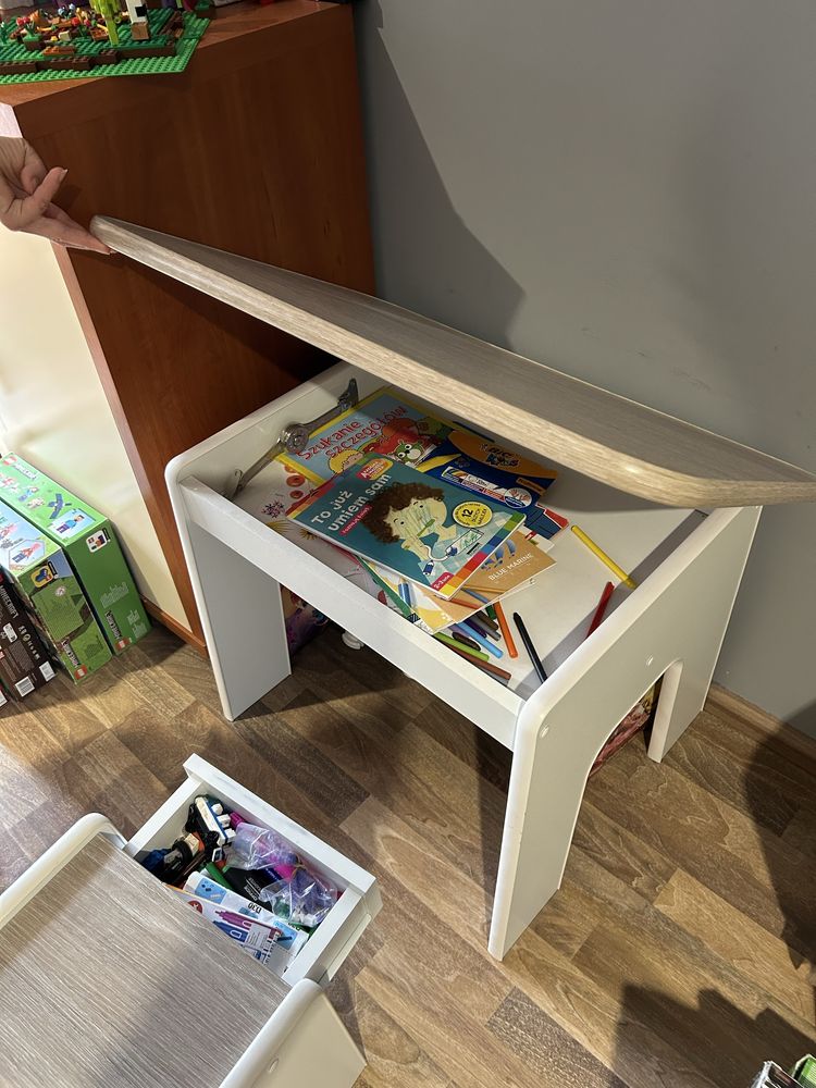 Zestaw dziecięcy: biurko + krzesełko + lampka gratis