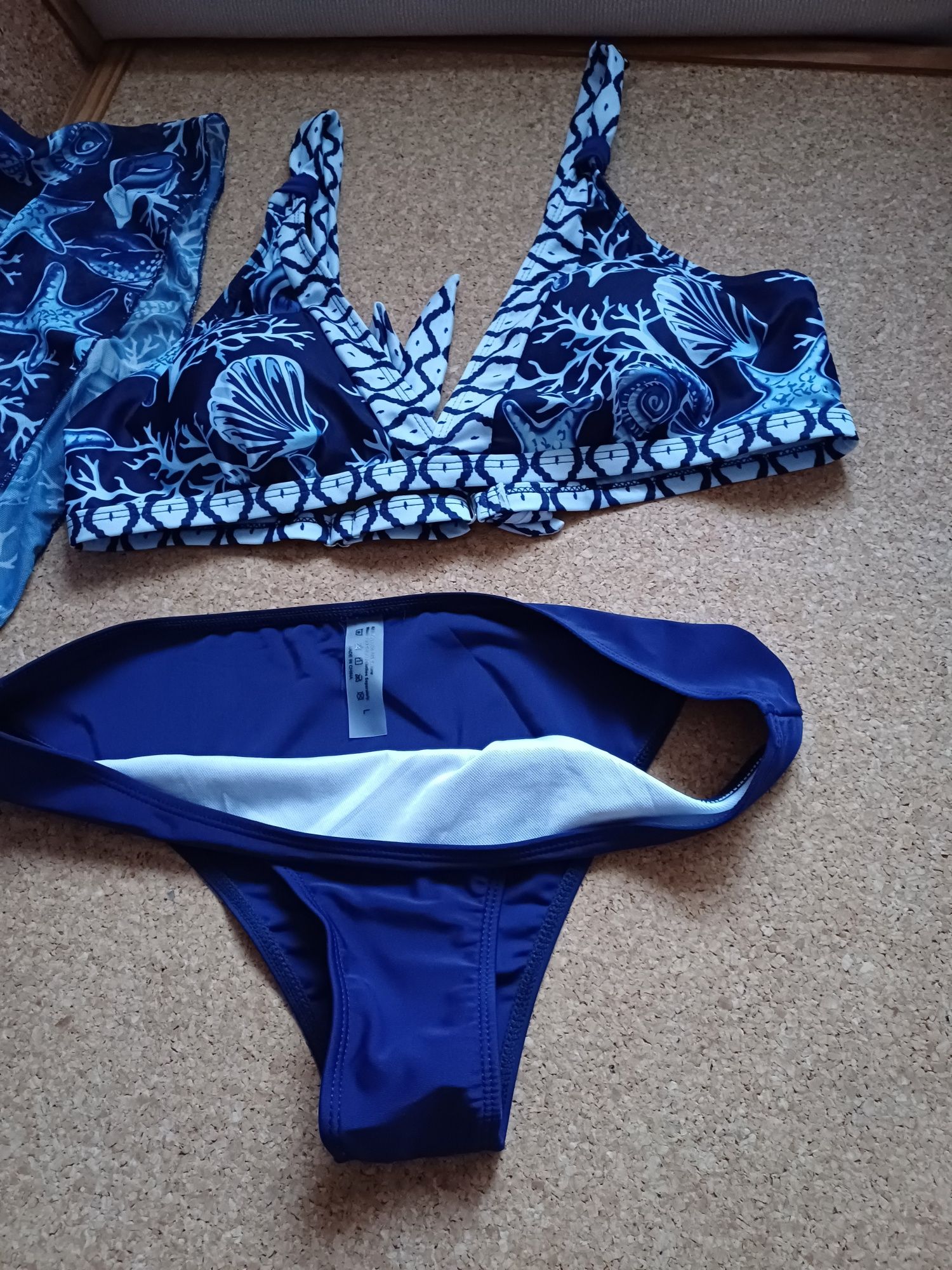 Biquini/ tankini 3 peças. Novo 
Novo.