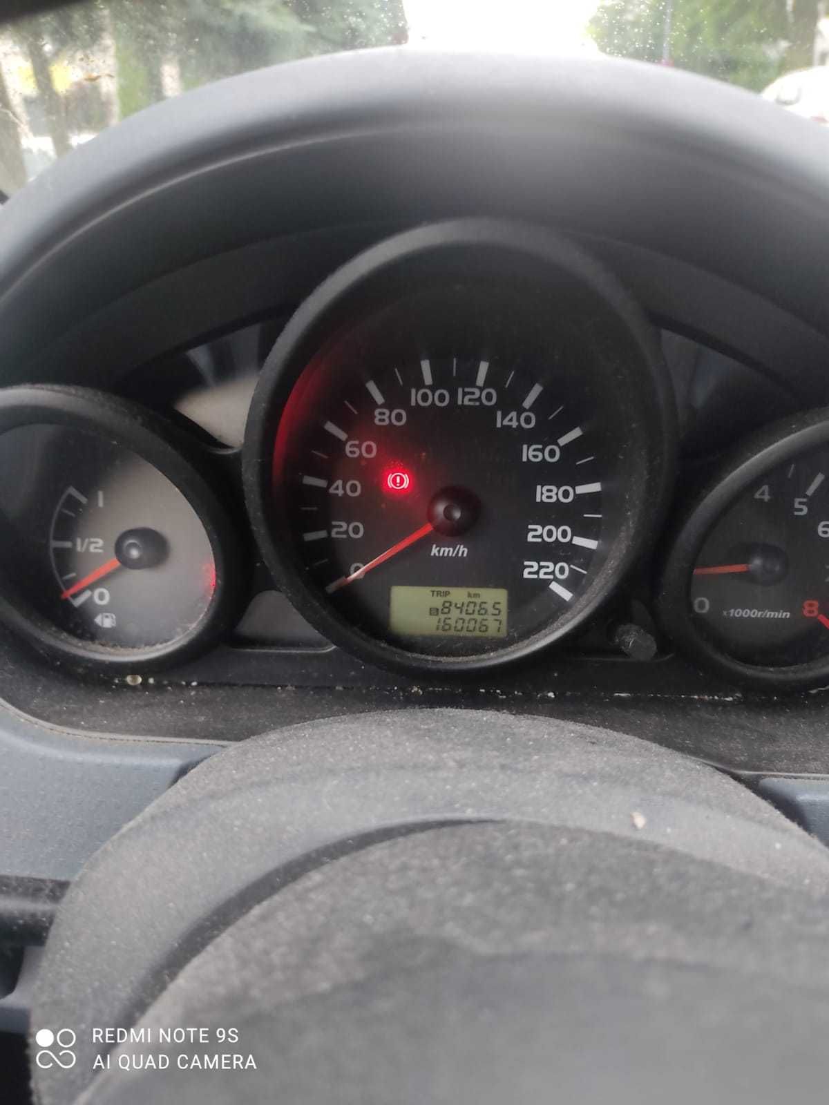 Mitsubishi colt 1.1 rok 2005