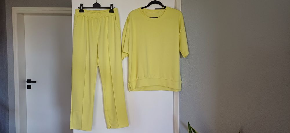 Nowe spodnie i bluzka. Komplet damski