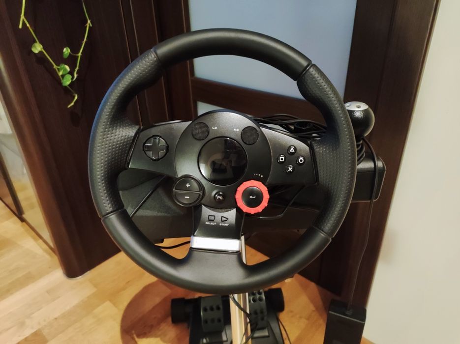 Kierownica gamingowa do gry Logitech Driving Force GT