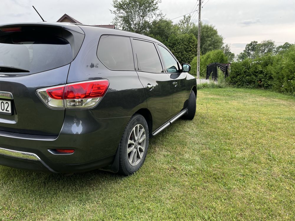 Nissan Pathfinder V6 3.5 249KM