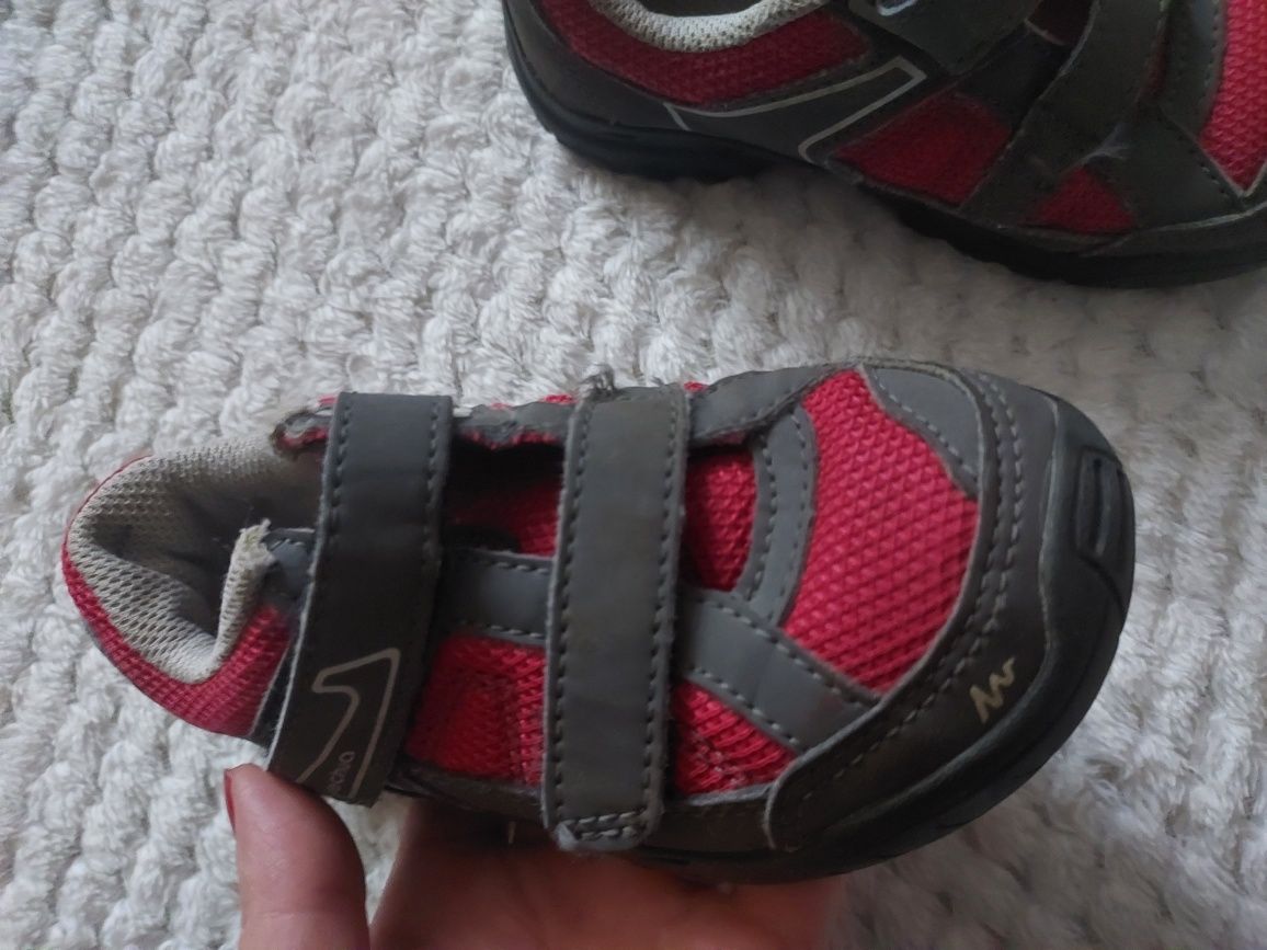 Buty sportowe quechua rozmiar 25