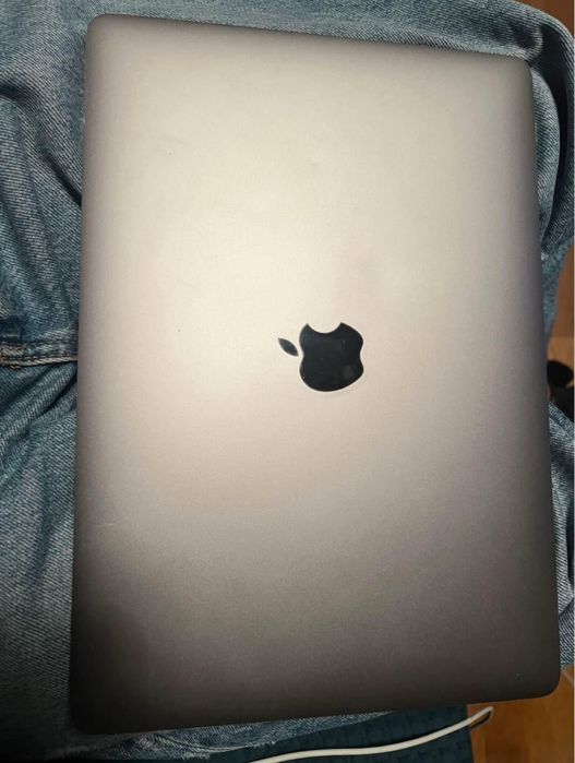 Macbook Pro 2019 13’ Touchbar