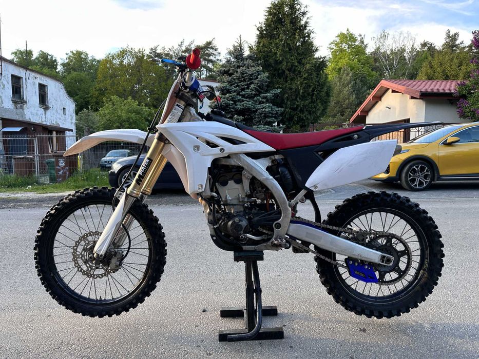 YAMAHA YZF 250 11r
