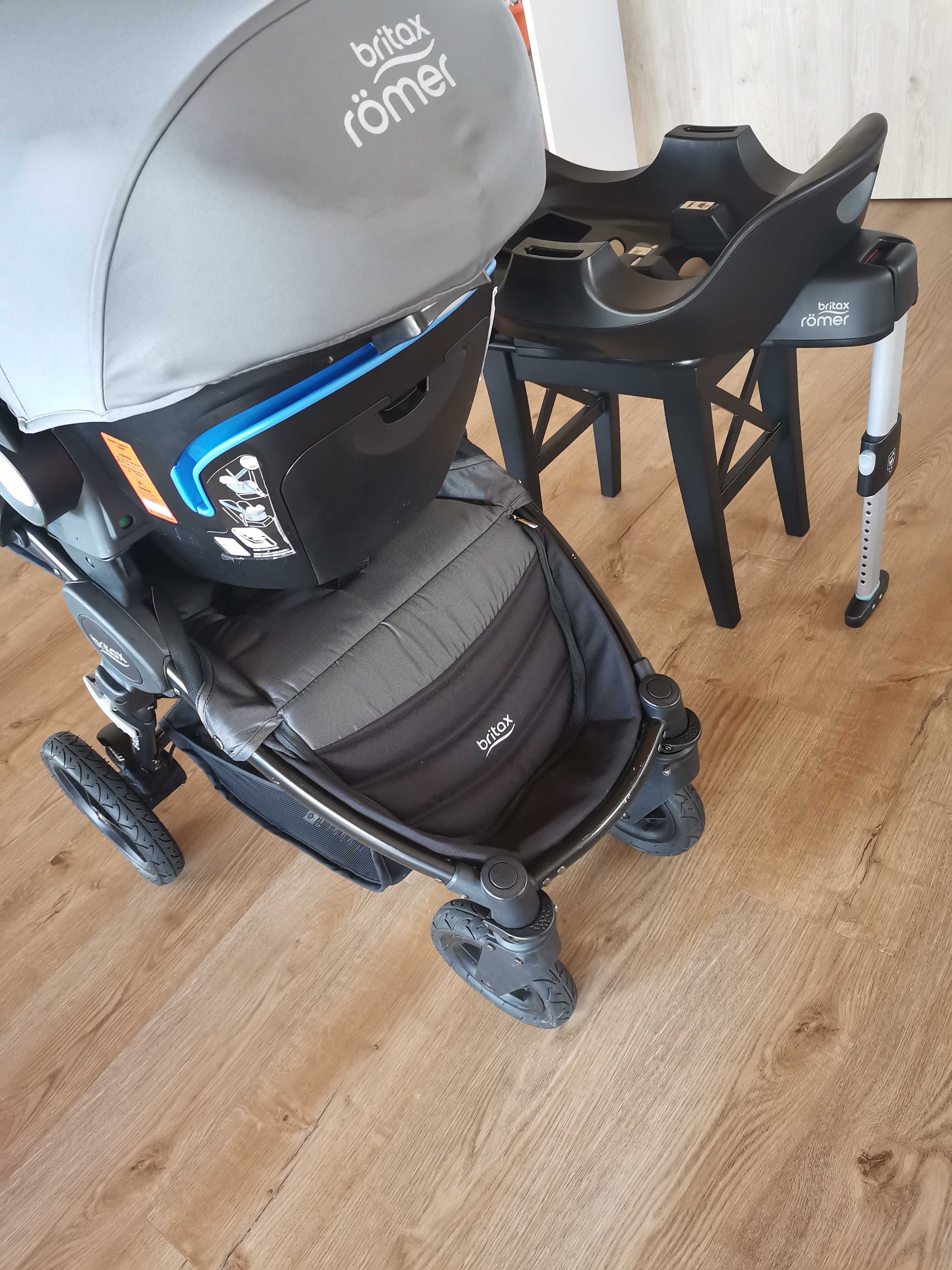 OVO, CARRINHO e ISOFIX Britax Romer em óptimo estado