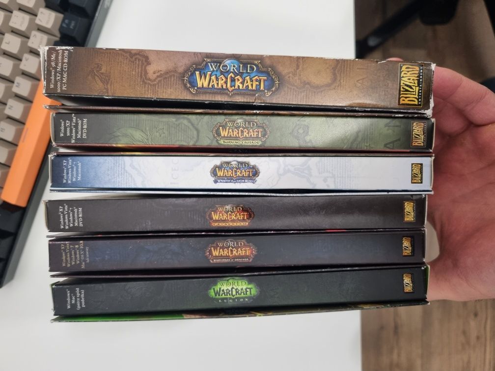 Wersje pudełkowe World of Warcraft
