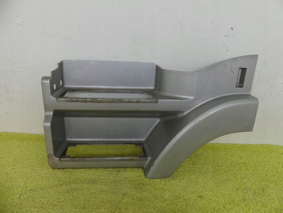 zderzak stopień lewy mercedes actros mp1 mp2 oryginał