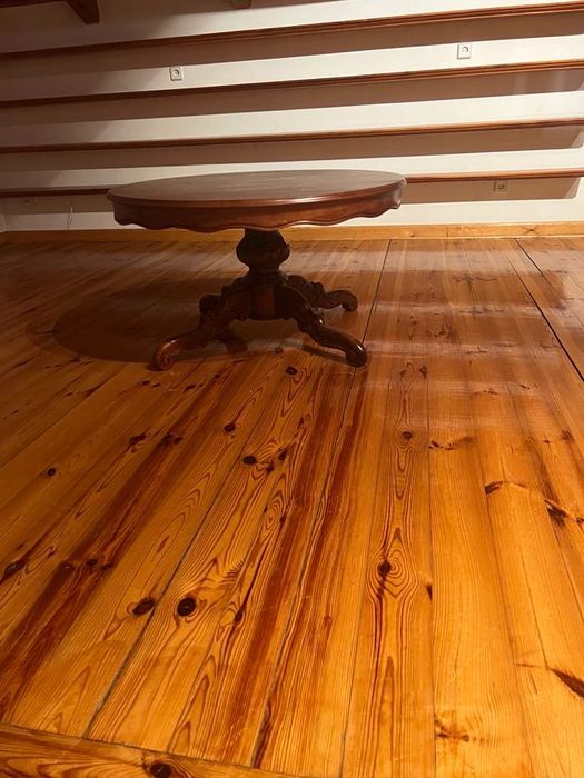 Stolik drewniany okrągły