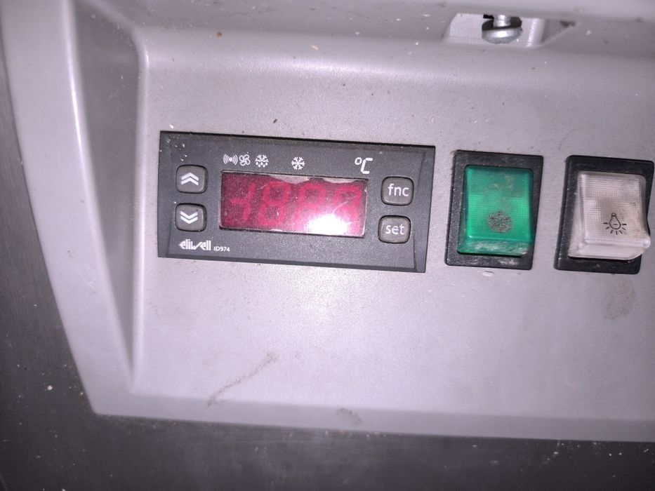 Witryna lodowa ISA 12