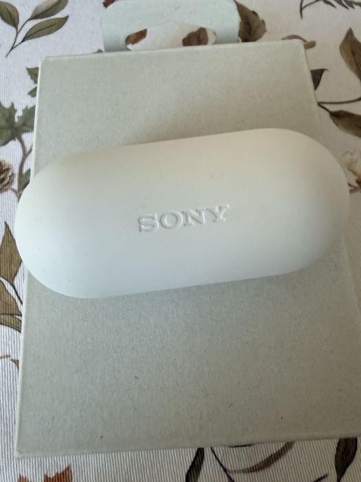 Słuchawki douszne Sony WF-C700N z redukcją hałasu