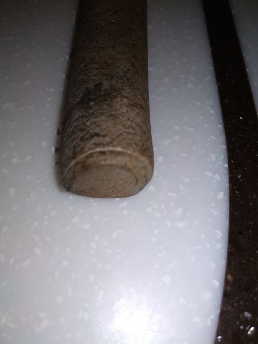 Эбонитовый стержень, 2 см диаметр, 69 см длина