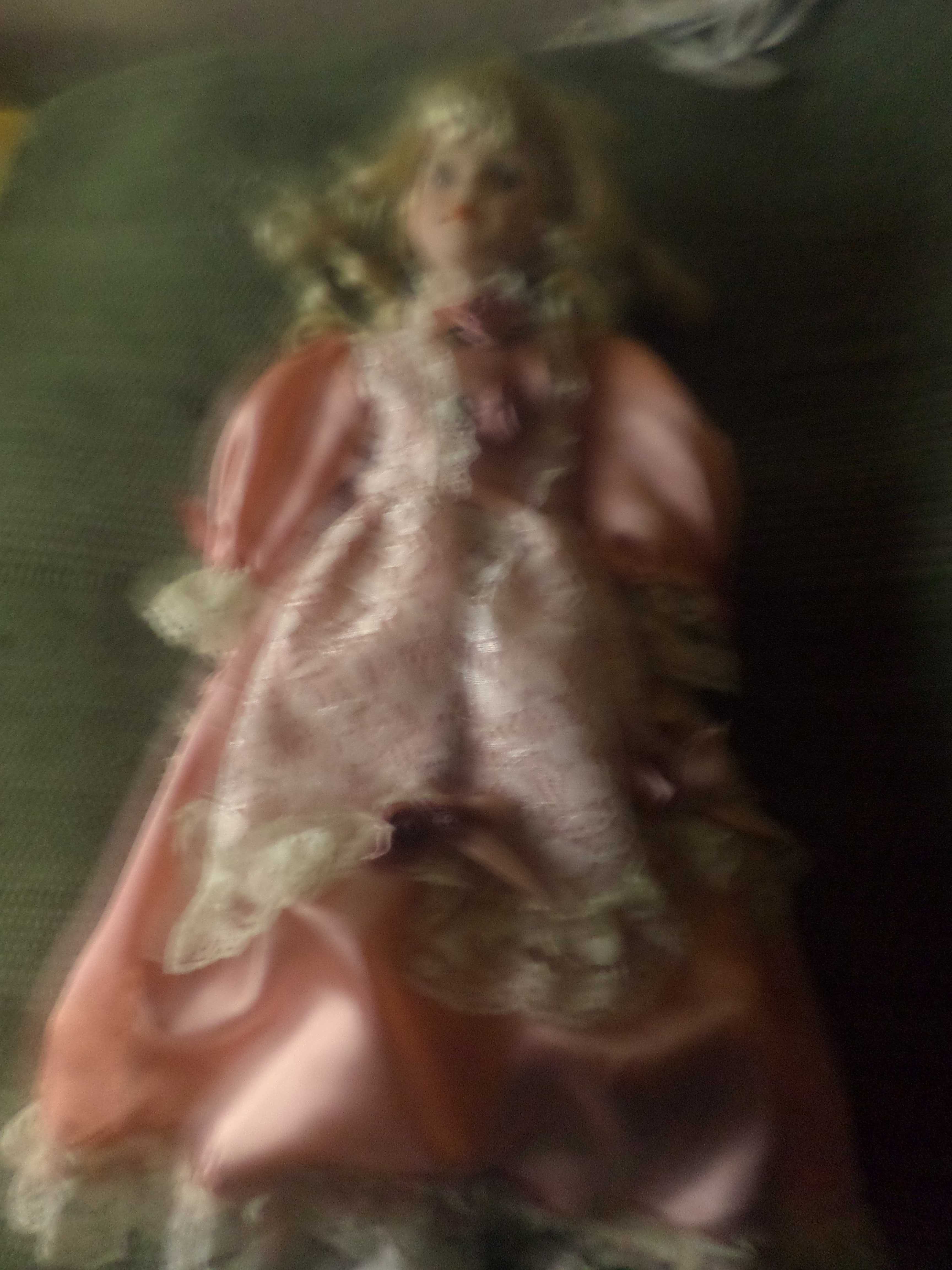Bonecas porcelana