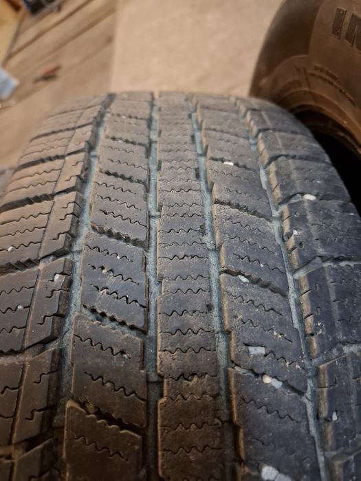 Opony zimowe 215x65x16c