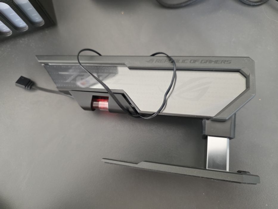 Uchwyt na kartę graficzną Asus ROG Herculx XH01 Czarny

Uchwy