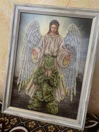 Картина вишита бісером янгол над солдатом