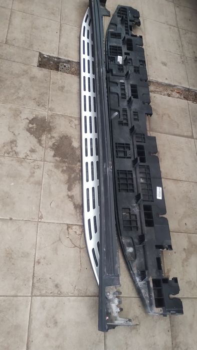 Mercedes gle w167 stopień, próg