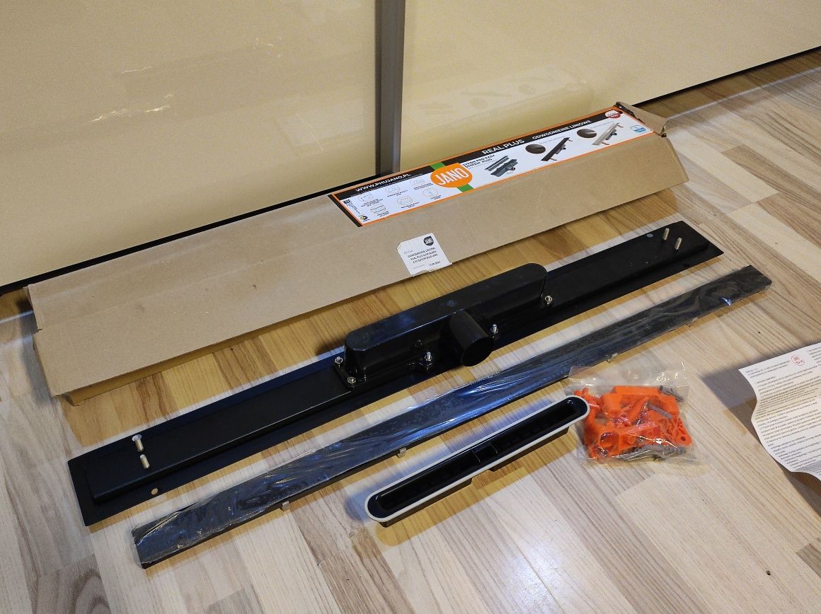 NOWE Odwodnienie liniowe Real Plus Slim Black z rusztem L900