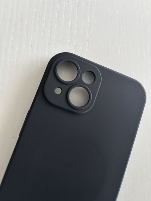 Capa preta IPhone 15