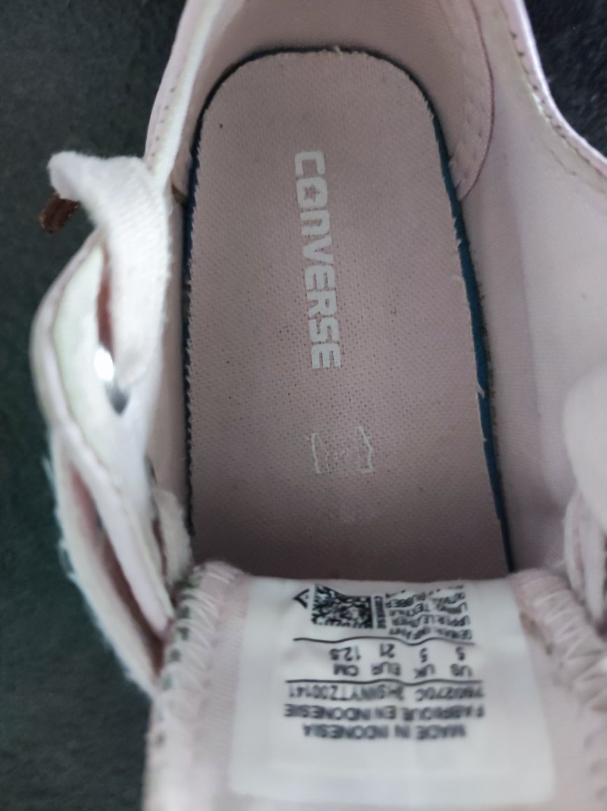 Różowe buty skórzane dziewczęce Converse trampki tenisówki rozmiar 21