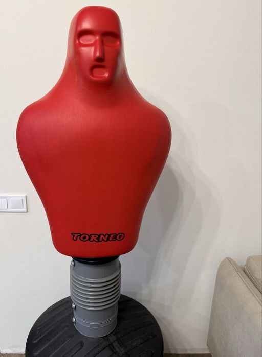 Підлогова водоналивна груша Torneo (манекен для відпрацювання ударів)