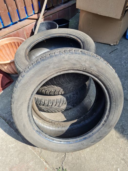 Sprzedam używane Opony zimowe marki Nokian 205/55 16 cali
