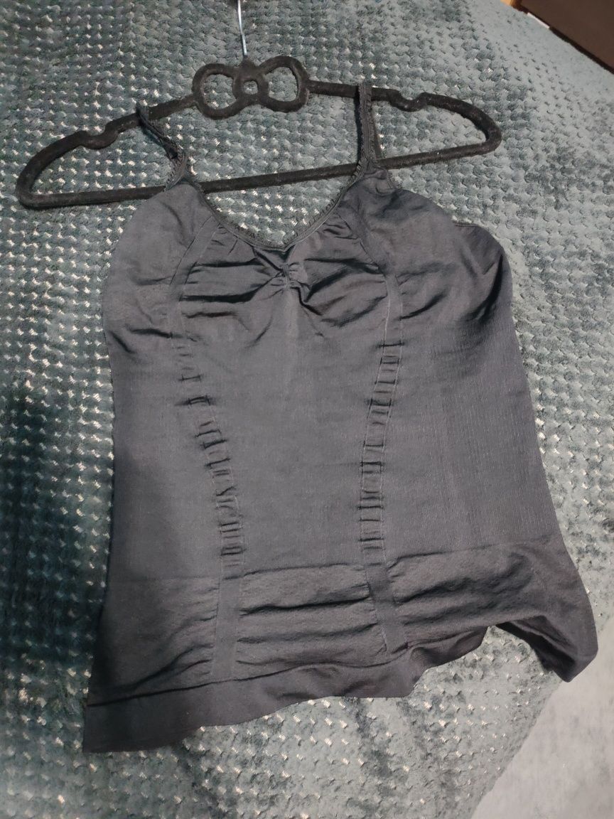 Halka, top wyszczuplajacy czarny XL
