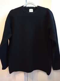 czarny sweter ZARA