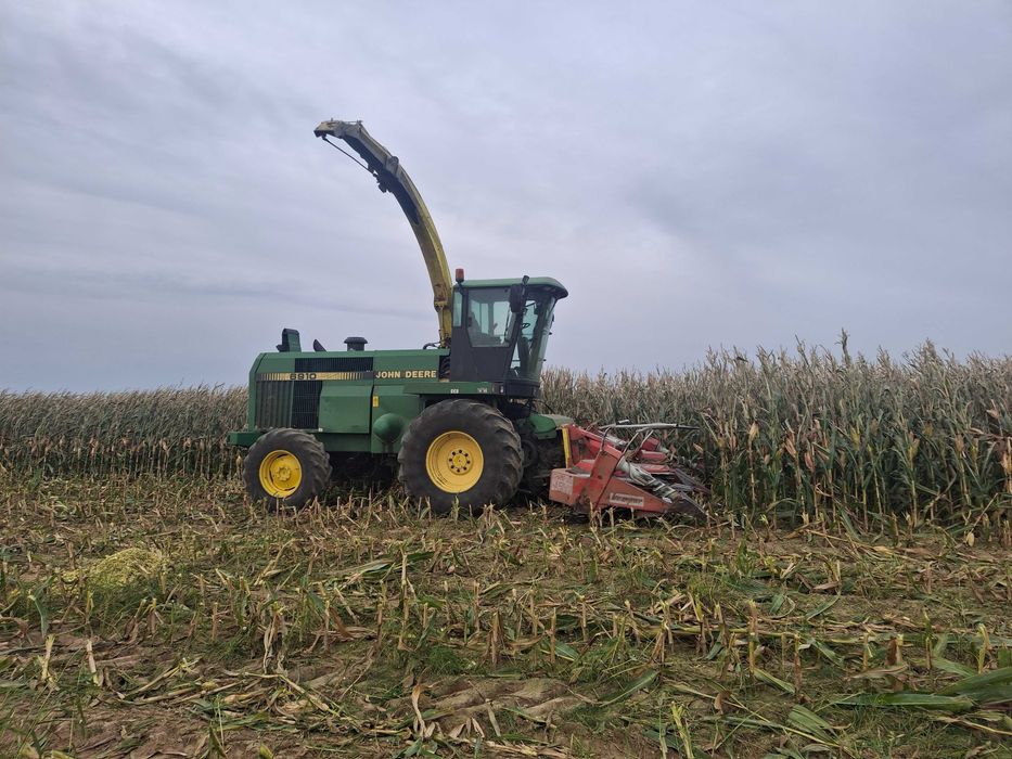 Sieczkarnia do kukurydzy John Deere 6910 4x4