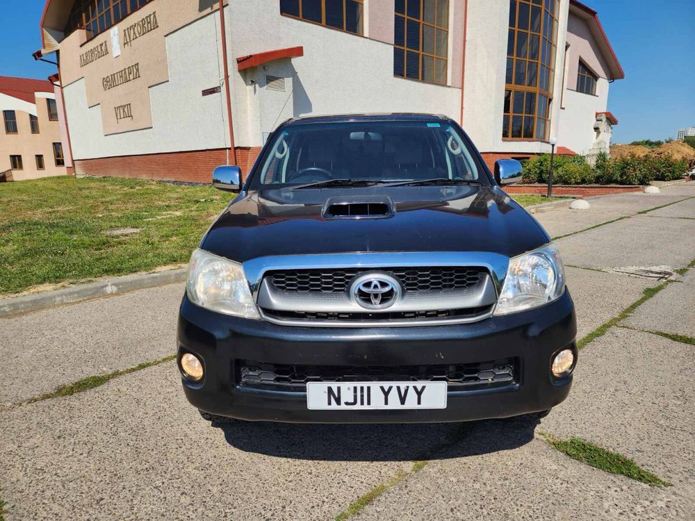 Toyota Hilux 3.0 Diesel в Укріїні!