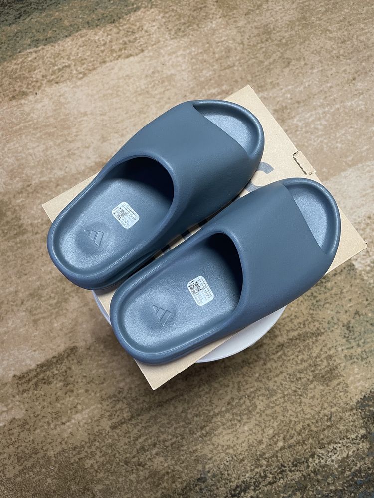 Yeezy slide klapki 5us