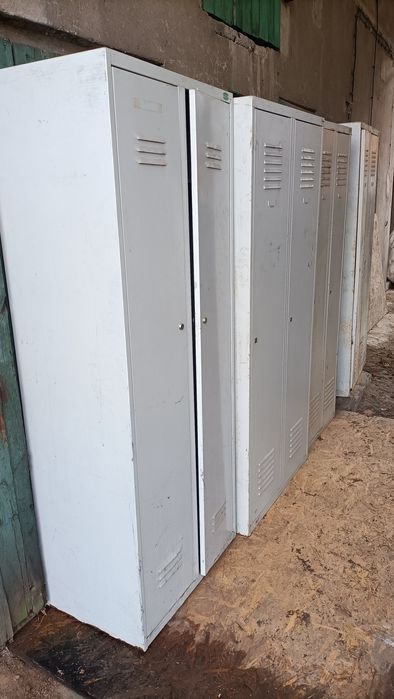 Szafki BHP w dobrym stanie